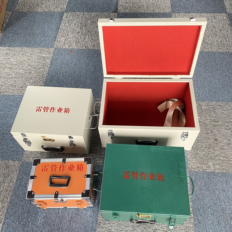调楼镇爆破工程作业箱如何选择？玻璃钢与传统材质的全面对比